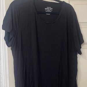 Torrid Black Short Sleeve Women’s Tee